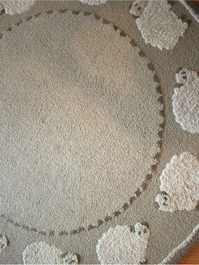 discontinued Pottery Barn Kids "Counting Sheep" Hand-Tufted Wool Round Rug 5 Ft